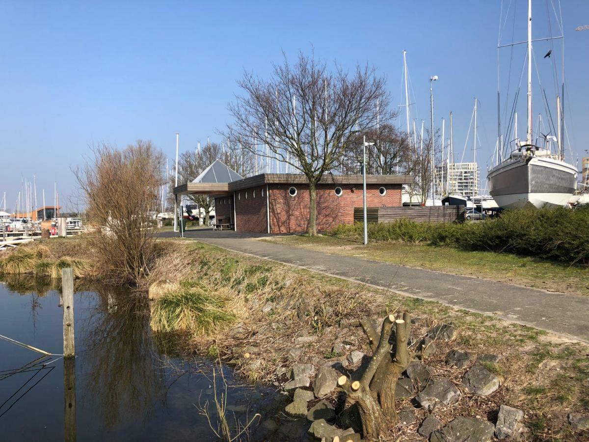 Marinaparcs Almere Exterior photo